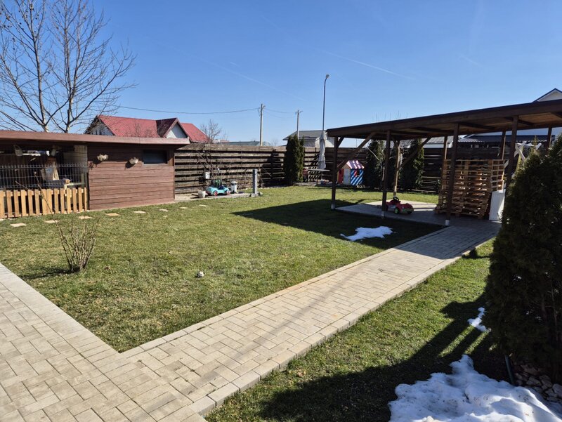 Casa Darza P, carport, curte cocheta, utilata si mobilata